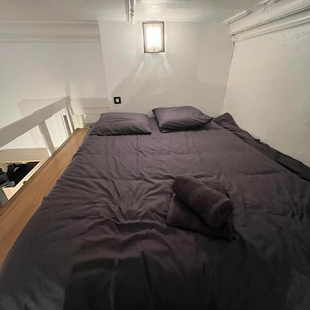 Bel Appartement Avec Mezzanine En Plein Centre De Bordeaux Extérieur photo